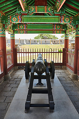 포토 JPG 주간 여행 한국건축 유적지 풍경 사람없음 야외 관광지 봄 문화재 역사 한국사 대포 강화도 국내여행 명승지 사적지 강화초지진 국내포토 자연요소 계절 건축 무기 고건축 인천 파일형식