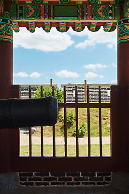 포토 JPG 주간 구름 여행 한국건축 유적지 하늘 풍경 사람없음 야외 관광지 봄 문화재 역사 한국사 대포 강화도 국내여행 명승지 사적지 강화초지진 국내포토 자연요소 계절 건축 무기 고건축 인천 파일형식