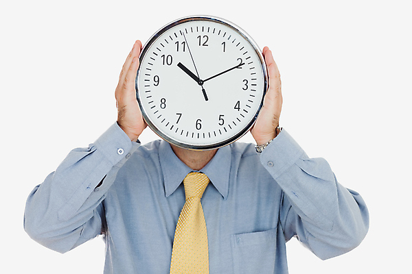 포토 JPG 해외이미지 백인 남자 시계 중년 50대 비즈니스 넥타이 한명 잡기 시간 비즈니스맨 흰배경 마감 숨기 해외202004 해외포토 서양인 1 잡화 백그라운드 모션 사람 성인 흰색 직장인 파일형식