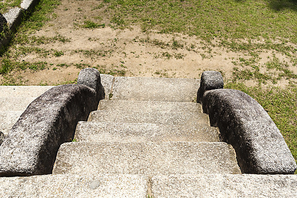 포토 JPG 주간 한국전통 여행 유적지 풍경 사람없음 야외 여름 관광지 세계문화유산 문화재 역사 한국사 조선시대 돌계단 광릉 왕릉 조선왕릉 어로계 세조 정희왕후 국내포토 자연요소 전통 계절 고건축 한국 계단 돌_바위 왕 남양주 어로 파일형식 왕후