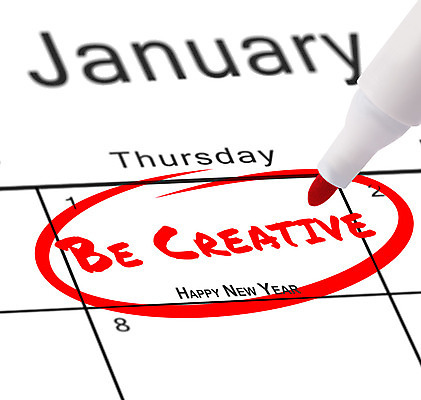 포토 JPG 해외이미지 텍스트 표시 문구용품 잉크 사람없음 빨간색 파란색 펜 달력 흰색 기록 원형 날짜 그림 해피뉴이어 1월 월 해외202004 해외포토 도형 컬러 필기구 새해인사 오브젝트 파일형식