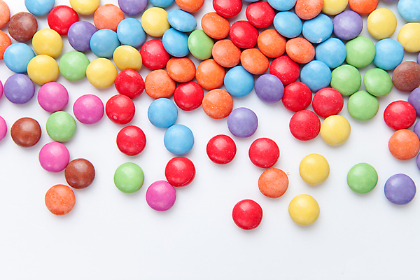 포토 JPG 해외이미지 사람없음 컬러풀 과자 초콜릿 원형 달콤 흰배경 해외202004 해외포토 도형 컬러 백그라운드 디저트 흰색 맛 파일형식