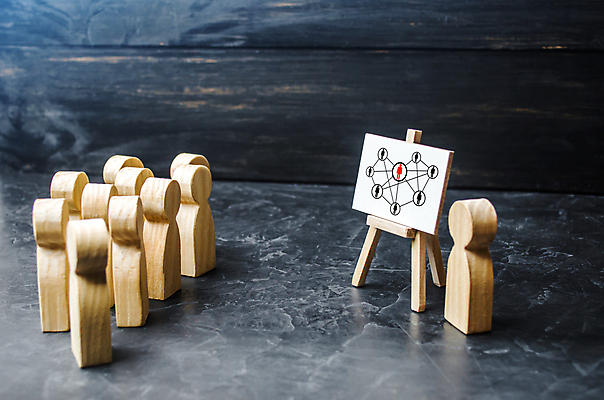 포토 JPG 해외이미지 비즈니스 실내 사람없음 말_게임 발표 나무배경 해외포토 백그라운드 내부 게임 파일형식 이미지허브