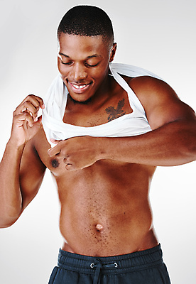 포토 JPG 해외이미지 남자 실내 한명 상반신 20대 성인 앞모습 벗기 흰배경 근육질 성인남자한명만 해외포토 1 뷰포인트 백그라운드 모션 근육 사람 청년 내부 흰색 몸매 남자한명만 성인남자만 파일형식 이미지허브