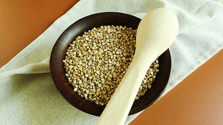 포토 JPG 해외이미지 접시 음식 백그라운드 농업 다이어트 재료 건조 건강 식이요법 요리 씨앗 사람없음 초록색 수건 갈색 목도리 식사 공백 사발 아침식사 낟알 시리얼 메밀 유기농 날것 나무숟가락 흙더미 내추럴 생식 숙성 작살 채식주의자 플랫레이 카피스페이스 비건 맛있는 해외포토 식물 식기 웰빙 잡화 산업 컬러 식재료 위생용품 숟가락 흙 사기그릇 플랫 채식 파일형식 더미 이미지허브