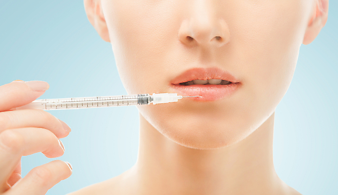 포토 JPG 해외이미지 백인 직업 손 여자 얼굴 건강 주사기 한명 사람 성인 치료 파란색 약 화장품 환자 의사 흰색 바늘 입 화려 주름 플라스틱 피부 입술 주사약 외과 테라피 찌르기 순서 실리콘 해외포토 서양인 1 컬러 컨셉 의학 의료기기 모션 재질 병원 신체부위 뷰티 의료진 도구 파일형식 이미지허브