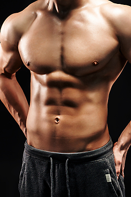 포토 JPG 해외이미지 남자 허리손 검은배경 근육 한명 상반신 성인 앞모습 보디빌더 근육질 성인남자한명만 해외포토 1 뷰포인트 포즈 백그라운드 사람 검은색 보디빌딩 몸매 남자한명만 성인남자만 파일형식 이미지허브