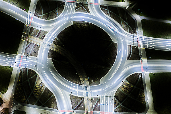 포토 JPG 해외이미지 아시아 도로 여행 이동 비즈니스 건축양식 교통시설 모션 자동차 거리 풍경 사람없음 빛 도시풍경 글로벌 환경 반지 도시 원형 네트워크 고속도로 도심 야간 연결 속도 기회 바쁨 비전 스카이라인 방법 네트워킹 해외포토 자연요소 도형 건축 나라 길 육상교통 교통 컨셉 장신구 시설 파일형식 이미지허브