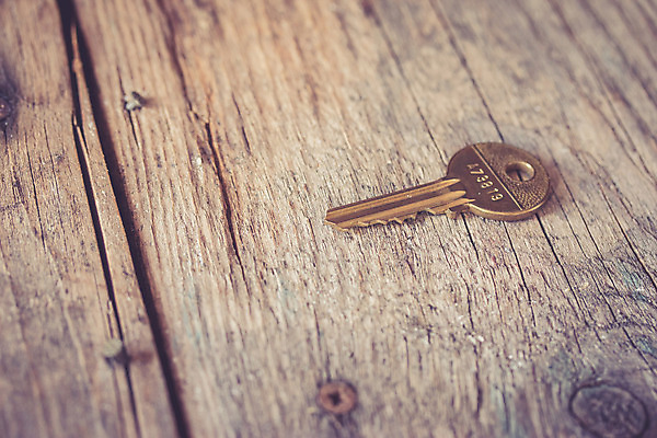 포토 JPG 해외이미지 컨셉 성공 열쇠 주택 안전 사람없음 목재 금속 힘 수확 골동품 시골 오픈 행운 재산 암호 보호 신비 입장 오브젝트 시작 복고 마법 옛날 해외포토 나무 농업 재료 재질 건물 금융 파일형식 이미지허브