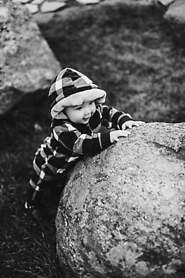 포토 JPG 해외이미지 백인 응시 계절 공원 딸 아들 어린이 단풍 잎 놀이 휴가 건조 한명 앉기 소년 야외 컬러풀 노란색 평화 귀여움 덮개 자녀 아기 숲 확인 호기심 주말 강렬 걸음마 땅바닥 해외포토 서양인 식물 1 시선 공공시설 남자 감정 컬러 컨셉 가족 모션 바닥 사람 뚜껑 파일형식 이미지허브