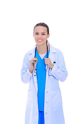 포토 JPG 해외이미지 백인 직업 학생 손 응시 여자 행복 유니폼 청진기 노동자 실험 한명 서기 미소 사람 성인 카메라 기쁨 간호사 의사 코트 흰색 기다림 주머니 자르기 가득함 스마트 고립 해외포토 서양인 1 시선 옷 감정 컬러 컨셉 의료기기 모션 표정 신체부위 전자제품 외투 의료진 파일형식 이미지허브