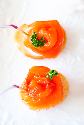 포토 JPG 해외이미지 모양 별 음식 빵 크리스마스 치즈 새해 샌드위치 건강 어류 요리 사람없음 파티 식당 축제 식사 저녁식사 흰색 고명 맛 허브 카나페 크림 부드러움 연어 훈제 고립 딜 뷔페 해외포토 자연요소 식물 기념일 컬러 컨셉 유제품 서양음식 이벤트 상점 수중동물 감각 파일형식 이미지허브