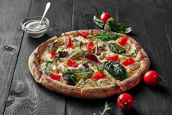 포토 JPG 해외이미지 피자 서양음식 실내 사람없음 하와이안피자 나무배경 해외포토 음식 백그라운드 패스트푸드 내부 파일형식 이미지허브