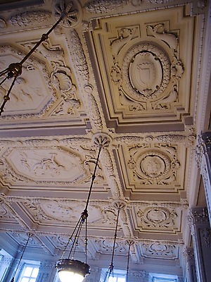 포토 JPG 해외이미지 모양 디자인 유럽 문화 꽃무늬 건축양식 주택 실내 미술 동양인 사람없음 내부 건물 그래픽 장식 초록색 파란색 페인트 궁전 흰색 그리기 클래식 큼 묘사 벽화 천장 강렬 옛날 스타일 해외포토 건축물 건축 꽃 나라 컬러 컨셉 고건축 무늬 모션 문화예술 인종 크기 그림 파일형식 이미지허브