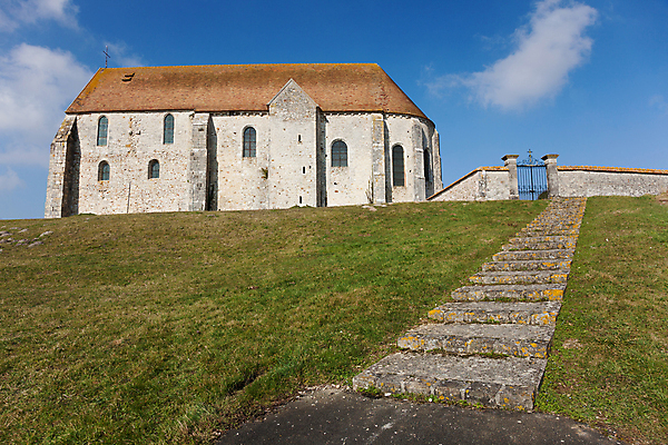 포토 JPG 해외이미지 종교 도로 십자가 건축양식 풍경 사람없음 건물 교회 문 맑음 프랑스 바위 죽음 역사 루트 옛날 해외포토 건축물 건축 유럽 길 종교건축 교통시설 날씨 돌_바위 파일형식 이미지허브