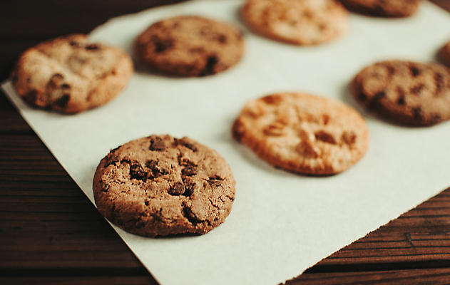 포토 JPG 해외이미지 음식 백그라운드 컨셉 다이어트 탁자 디저트 건강 사탕 요리 사람없음 목재 갈색 크래커 쿠키 초콜릿 견과류 수확 신선 판넬 바 오븐 달콤 쓰레기 천 굽기 생태계 복고 채식 땅콩 서빙 새장 알레르기 단백질 당뇨병 부스러기 아마 옛날 탄수화물 개암 비건 해외포토 나무 열매 꽃 컬러 가구 농업 재료 가전제품 직물 맛 질병 구이 영양소 채식주의자 케이지 파일형식 이미지허브