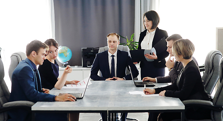 포토 JPG 해외이미지 직업 여자 남자 비즈니스 통신 회의 협력 설계 노동자 아이디어 함께함 대화 앉기 여러명 노트북 컴퓨터 사무실 업무 작업 비즈니스맨 비즈니스우먼 발표 그룹 계획 토론 종업원 동료 경영자 해외포토 다수 컨셉 관계 모션 말하기 사람 전자제품 직장인 리더 파일형식 이미지허브