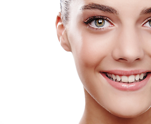 포토 JPG 해외이미지 응시 여자 얼굴 한명 성인 뷰티 성인여자한명만 해외포토 1 시선 사람 신체부위 여자한명만 성인여자만 파일형식 이미지허브