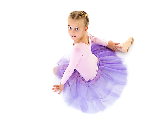 포토 JPG 해외이미지 백인 드레스 여자 교육 행복 어린이 분홍색 포즈 신발 교실 학교 바닥 미술 한명 사람 운동 뷰티 공연 연주자 댄서 흰색 춤 우아함 작음 발레 연습 발레리나 발레복 체조 결백 단아함 해외포토 서양인 직업 1 옷 감정 컬러 컨셉 문화예술 건강 이벤트 음악가 크기 파일형식 이미지허브