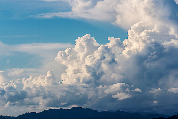 포토 JPG 해외이미지 주간 구름 자연 하늘 사람없음 야외 맑음 뭉게구름 해외포토 자연요소 날씨 생태계 파일형식 구름_자연 이미지허브