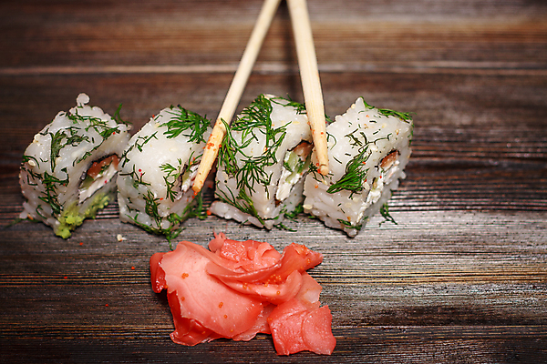 포토 JPG 해외이미지 젓가락 사람없음 롤스시 생강초절임 일본음식 해외포토 음식 수저 초밥 절임 파일형식 이미지허브