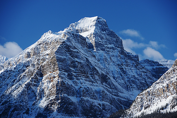 포토 JPG 해외이미지 공원 캐나다 겨울 자연 산 사람없음 야외 얼음 추위 흰색 빙하 장면 밴프 빙원 앨버타 전국 절정 눈내림 로키산맥 해외포토 자연요소 계절 공공시설 컬러 북아메리카 눈_날씨 생태계 파일형식 이미지허브