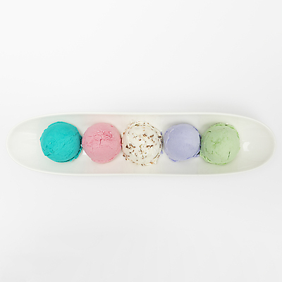 포토 JPG 해외이미지 접시 아이스크림 사람없음 여러개 흰배경 스쿱 해외포토 식기 다수 백그라운드 디저트 흰색 파일형식 이미지허브