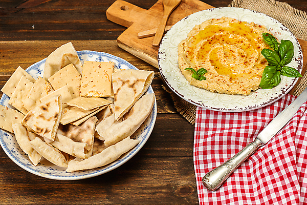 포토 JPG 해외이미지 전통 접시 음식 빵 채소 콩 파프리카 파슬리 건강 요리 사람없음 당근 펼침 샐러드 신선 사발 중앙 맛 매끈함 지중해 레몬 허브 크림 올리브 완두콩 깨 동쪽 내추럴 점심식사 병아리콩 아랍어 채식주의자 피타 핸드메이드 비건 해외포토 식물 식기 열매 바다 컨셉 과일 식재료 모션 곡류 뿌리채소 식사 조미료 감각 사기그릇 방향 채식 파일형식 이미지허브