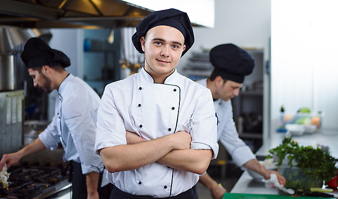 포토 JPG 해외이미지 남자 실내 요리 상반신 성인 앞모습 옆모습 세명 팔짱 주방 요리사 성인남자만 해외포토 직업 뷰포인트 모션 사람 내부 남자만 성인만 파일형식 이미지허브