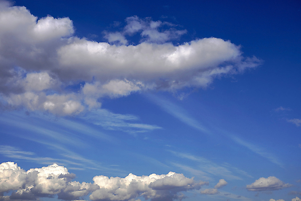 포토 JPG 해외이미지 주간 구름 자연 하늘 사람없음 야외 맑음 뭉게구름 해외포토 자연요소 날씨 생태계 파일형식 구름_자연 이미지허브