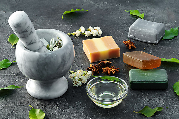 포토 JPG 해외이미지 꽃 잎 회색배경 실내 사람없음 뷰티 오일 오브젝트 비누 막자사발 해외포토 식물 음식 백그라운드 내부 위생용품 화장품 회색 사발 파일형식 이미지허브