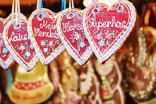 포토 JPG 해외이미지 모양 전통 디자인 계절 유럽 문화 음식 크리스마스 겨울 텍스트 휴가 디저트 독일 매달리기 사탕 선물 사랑 서기 사람없음 장식 빨간색 컬러풀 쿠키 우주 케이크 얼음 축제 하트 축하 화려 시장 달콤 설탕 기념품 베를린 뮌헨 함부르크 바이에른 해외포토 자연요소 기념일 감정 나라 컬러 컨셉 모션 맛 오브젝트 파일형식 이미지허브