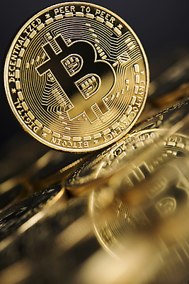 포토 JPG 해외이미지 사람없음 동전 금색 돈더미 가상화폐 해외포토 컬러 돈 파일형식 더미 이미지허브