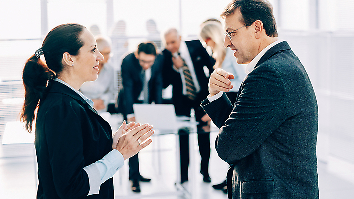 포토 JPG 해외이미지 직업 종이 비즈니스 통신 협력 설계 아이디어 직장 대화 설명 서기 사람 여러명 성인 금융 노트북 사무실 자료 업무 비즈니스맨 비즈니스우먼 그룹 계획 토론 종업원 분석 동료 보고서 경영자 문서 해결 경영 프로젝트 콜라보레이션 브레인스토밍 해외포토 여자 남자 다수 컨셉 회사 관계 모션 말하기 경제 전자제품 작업 직장인 리더 파일형식 이미지허브