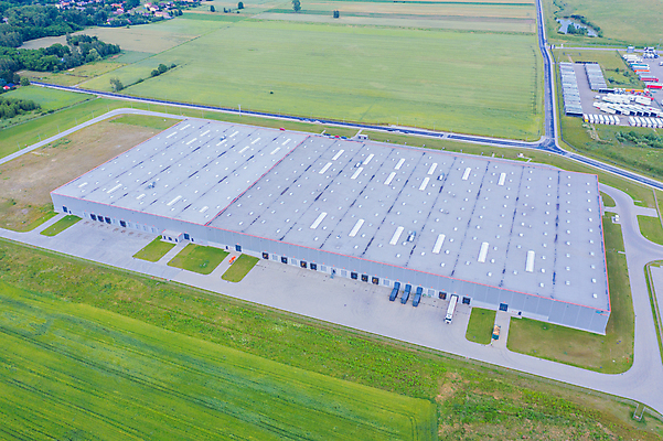 포토 JPG 해외이미지 산업 도로 비즈니스 교통시설 모션 안테나 사람없음 건물 화물 상품 주식 교차로 창고 상업 머리위 지역 트랙터 수납 짐차 무거움 트레일러 슈퍼마켓 수입 조감도 터미널 해외포토 건축물 길 교통 통신 자동차 금융 상점 운송업 무게 농기계 시설 특수차량 파일형식 이미지허브