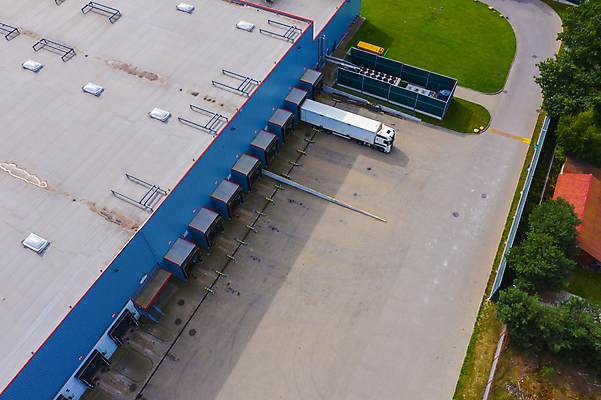 포토 JPG 해외이미지 외관 유럽 산업 도로 백그라운드 컨셉 교통시설 풍경 사람없음 건물 도시풍경 상점 화물 도시 센터 상품 정상 주식 큼 창고 서비스 무역 상업 지역 체코 수납 짐차 물류 슈퍼마켓 개발 조감도 터미널 해외포토 건축물 나라 길 교통 자동차 금융 운송업 크기 시설 파일형식 이미지허브