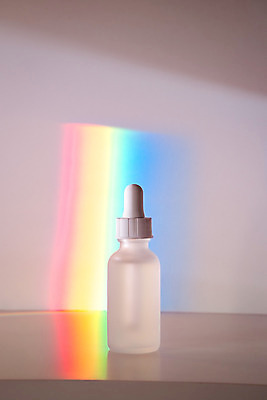 포토 JPG 해외이미지 얼굴 백그라운드 무지개 신체 추상 미래 건강 그림자 경사 사람없음 빛 컬러풀 햇빛 태양 스파 화장품 항아리 상품 허브 피부 유기농 아로마테라피 내추럴 돌봄 보습 에센스 파스텔톤 프리즘 홀로그램 해외포토 자연요소 식물 웰빙 컬러 컨셉 무늬 모션 신체부위 뷰티 도자기 테라피 광학기기 파일형식 이미지허브