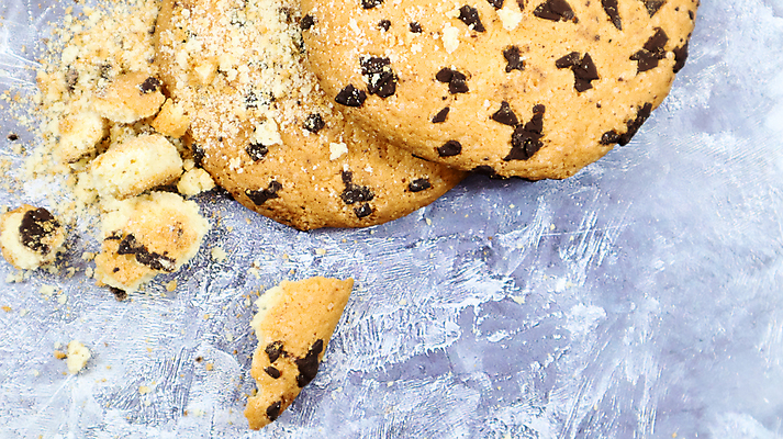 포토 JPG 해외이미지 전통 음식 백그라운드 탁자 디저트 요리 사람없음 목재 갈색 쌓기 쿠키 우주 케이크 주방 초콜릿 어둠 침묵 흰색 신선 그룹 달콤 맛 아침식사 정상 설탕 굽기 먹기 오브젝트 칼로리 고립 옛날 페스츄리 핸드메이드 맛있는 해외포토 나무 빵 컬러 가구 컨셉 재료 모션 식사 소리 구이 파일형식 이미지허브