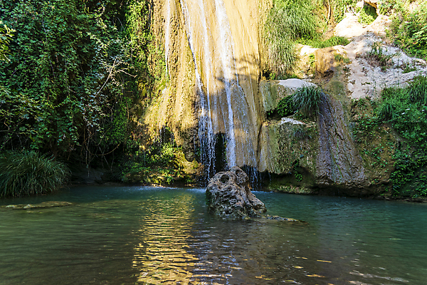 포토 JPG 해외이미지 주간 자연 사람없음 야외 폭포 그리스 해외포토 자연요소 유럽 생태계 파일형식 이미지허브