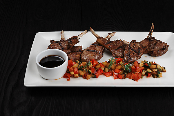 포토 JPG 해외이미지 검은배경 실내 사람없음 양고기 양고기구이 양고기요리 해외포토 음식 백그라운드 육류 내부 검은색 구이 파일형식 이미지허브