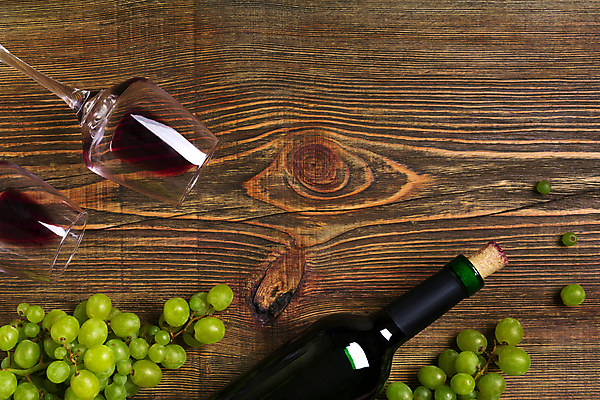 포토 JPG 해외이미지 백그라운드 와인잔 포도 사람없음 목재 와인 축하 와인병 카피스페이스 해외포토 나무 컨셉 술잔 과일 재료 병_용기 주류 공백 파일형식 이미지허브