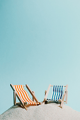 포토 JPG 해외이미지 포스터 섬 여행 가구 의자 성공 추상 휴식 창조 미술 안전 세로 세명 장난감 태양 여행객 여행가방 인사 유머 바이러스 보호 부활절계란 보안 양산 엽서 초대 구성 위생관리 해외포토 자연요소 감정 생활용품 컨셉 무늬 가방 문화예술 부활절 관리 사람 계란 예절 편지 파일형식 이미지허브