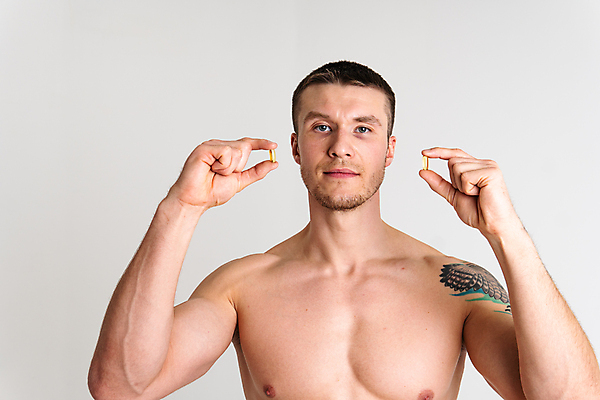 포토 JPG 해외이미지 백인 라이프스타일 손 여자 백그라운드 다이어트 건강 어류 한명 미소 사람 치료 알약 약 노란색 건강관리 흰색 투명 기름 약국 먹기 주기 간 비타민 테라피 조제 보충 고립 돌봄 오메가 치료제 해외포토 서양인 1 음식 컬러 의학 모션 표정 관리 생활 신체부위 뷰티 수중동물 장기_의학 만들기 영양소 파일형식 이미지허브