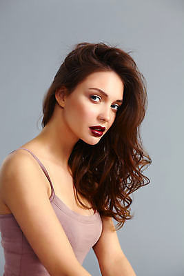 포토 JPG 해외이미지 백인 모델 1 응시 여자 얼굴 백그라운드 갈색머리 건강 한명 사람 성인 뷰티 머리 유행 스파 덮개 흰색 신선 화려 우아함 피부관리 고립 돌봄 해외포토 서양인 헤어스타일 시선 컬러 컨셉 모션 신체부위 뚜껑 파일형식 이미지허브