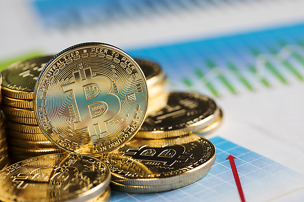 포토 JPG 해외이미지 그래프 사람없음 금색 보고서 동전탑 블러 가상화폐 해외포토 컬러 돈 쌓기 동전 파일형식 이미지허브