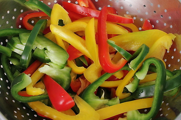 포토 JPG 해외이미지 접시 음식 조각 백그라운드 농업 곡선 다이어트 채소 오렌지 재료 고추 피망 건강 요리 씨앗 사람없음 목재 빨간색 초록색 빛 노란색 주방 식당 식사 저녁식사 샐러드 종 신선 최고 원형 칼 닫기 달콤 매끈함 자르기 먹기 피부 날것 광택 후추 해외포토 도형 나무 식물 식기 산업 선 컬러 과일 모션 신체부위 상점 감각 맛 향신료 파일형식 이미지허브