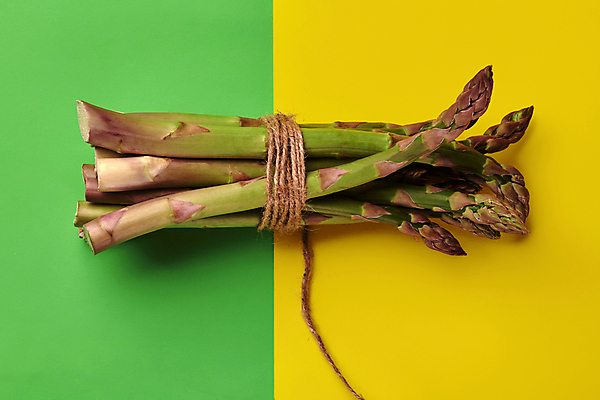 포토 JPG 해외이미지 근접촬영 사람없음 초록색 노란색 묶기 아스파라거스 노끈 해외포토 줄 뷰포인트 컬러 채소 모션 파일형식 이미지허브