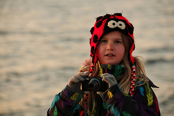 포토 JPG 해외이미지 학생 기술 창조 한명 취미 학습 부모 카메라 사진촬영 장비 구멍 가르침 발사 사진사 연습 호기심 예술가 열정 카피스페이스 해외포토 1 교육 감정 컨셉 가족 사람 전자제품 촬영 공백 작가 파일형식 이미지허브