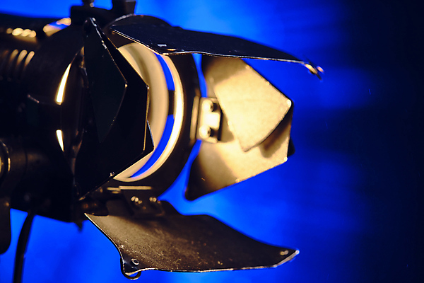 포토 JPG 해외이미지 직업 산업 음악 백그라운드 조명 종류 이벤트 취미 사람없음 빛 세트 파티 카메라 디지털 검은색 콘서트 공연 장비 무대 안개 기자 영화관 필름 영화 마이크 방송 모음 스포트라이트 삼각대 동영상 빛망울 그런지 광학 많음 해외포토 컬러 음향기기 컨셉 날씨 문화예술 전자제품 극장 파일형식 이미지허브