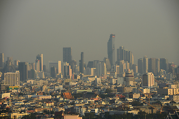 포토 JPG 해외이미지 아시아 태국 사람없음 건물 고층빌딩 도시 도심 전철 큼 방콕 지역 스카이라인 국회 해외포토 건축물 나라 육상교통 대중교통 빌딩 크기 파일형식 이미지허브